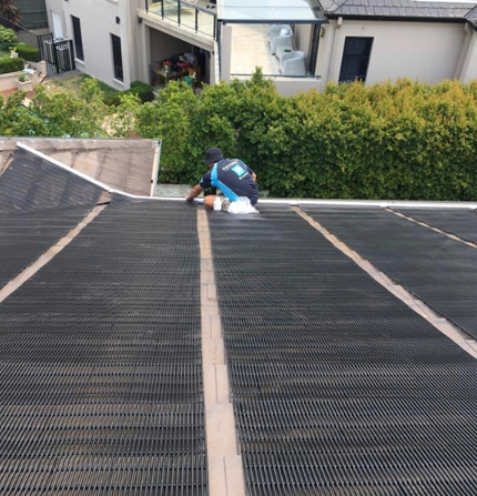 solar pool heating panels